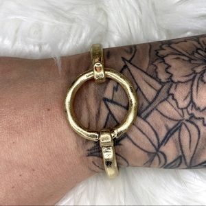 Gold Circle Bracelet NWOT